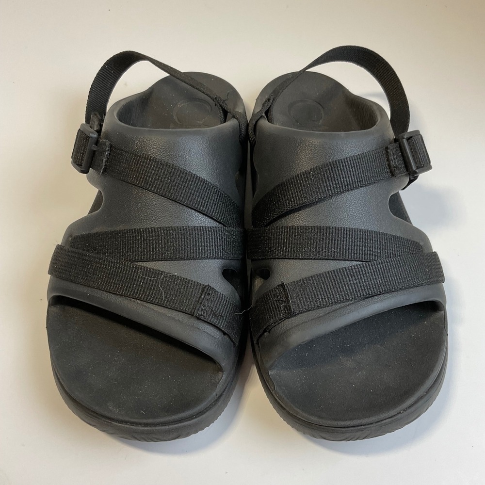 Chaco Chillos Sport Sandals Black Kids 6 Womens 8 JCH180326 LUVSEAT Arch Support